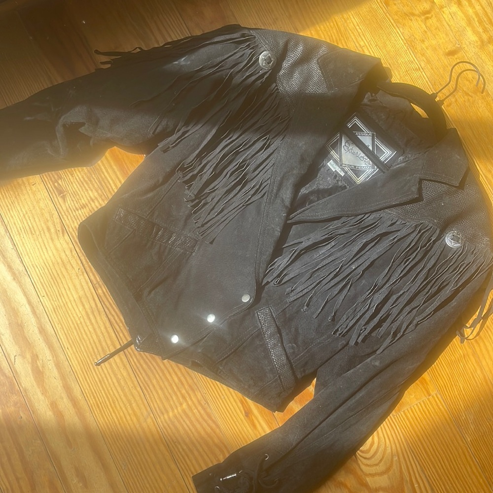 Black leather Jacket 90s